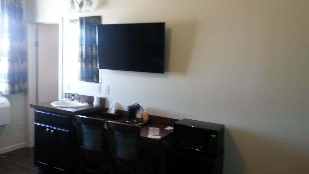 Barons Lodge Killdeer Phòng bức ảnh